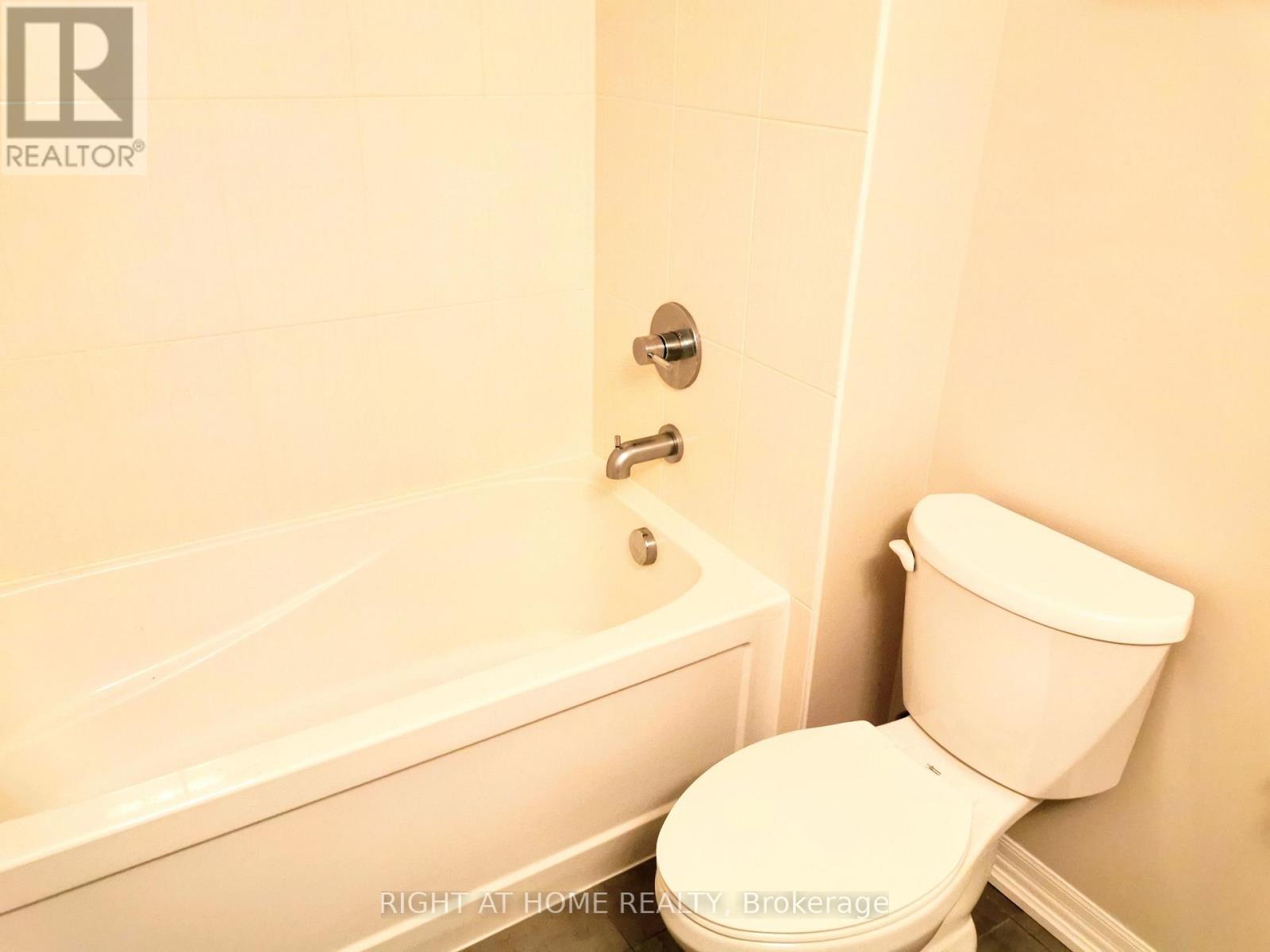 195 Besserer Street — photo 16