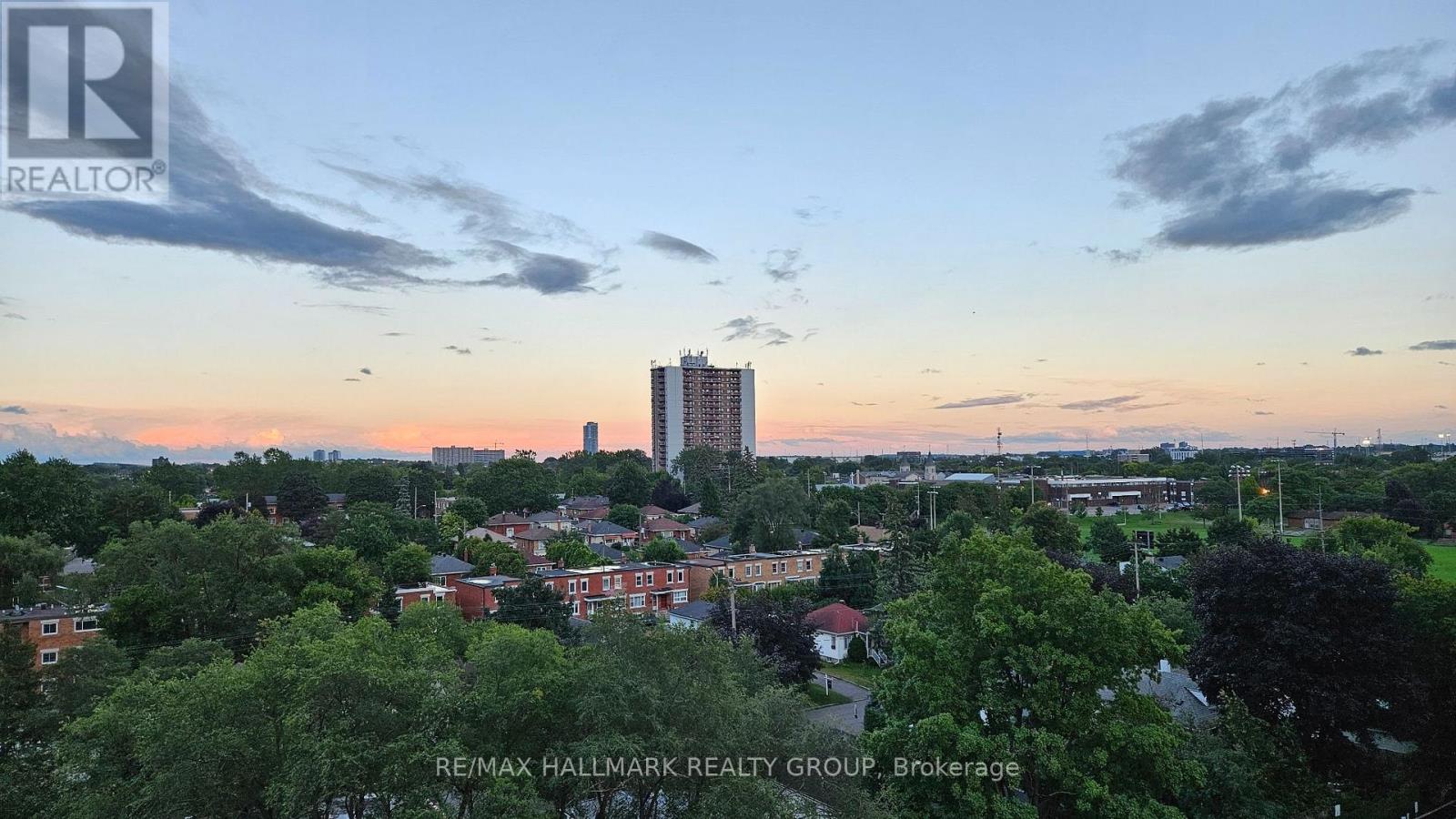 #4 158 MCARTHUR AVENUE - Image 17
