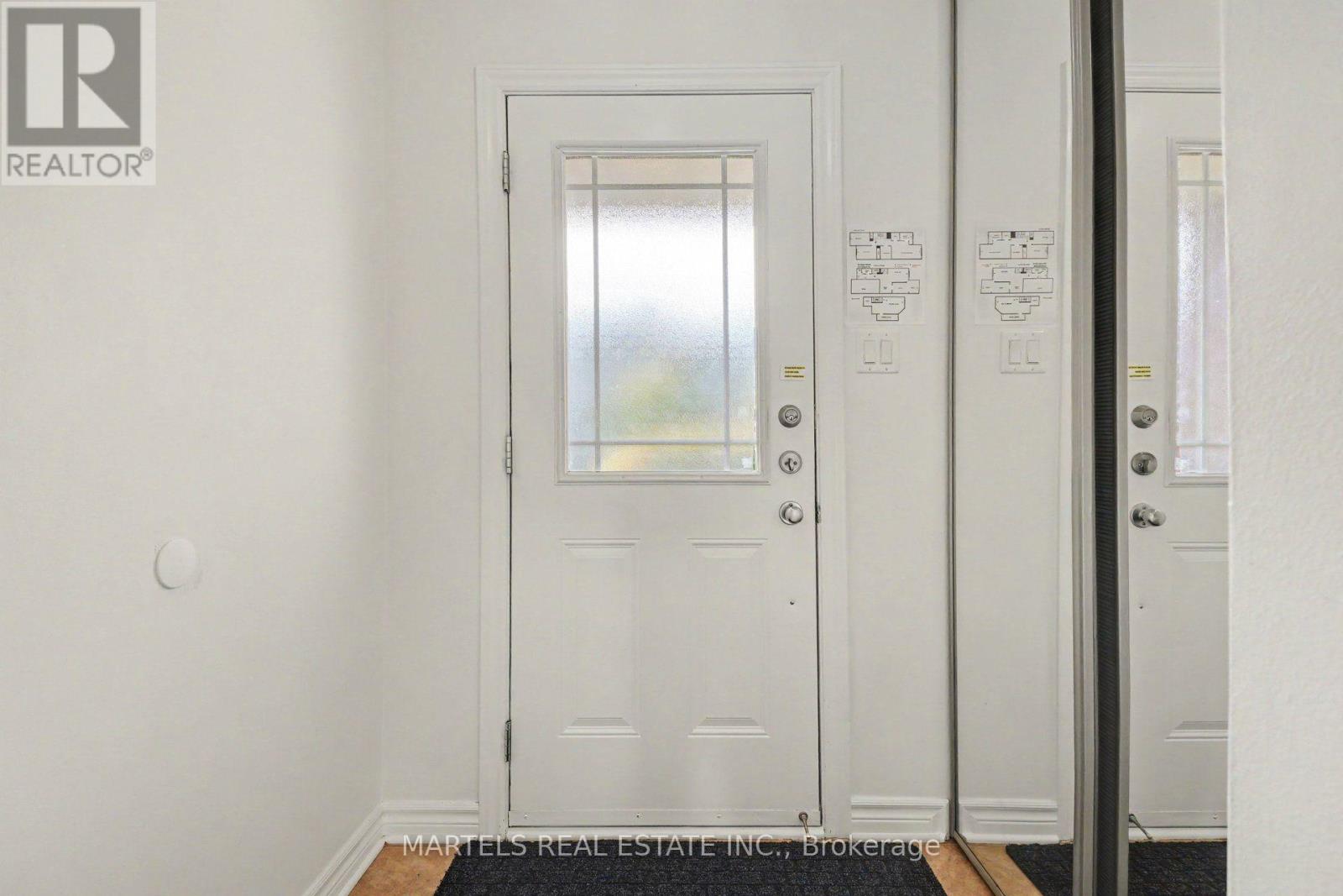 83 INDIGO STREET, Ottawa — photo 2