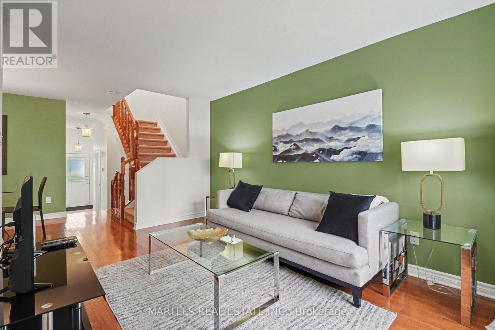 83 INDIGO STREET, Ottawa — photo 4
