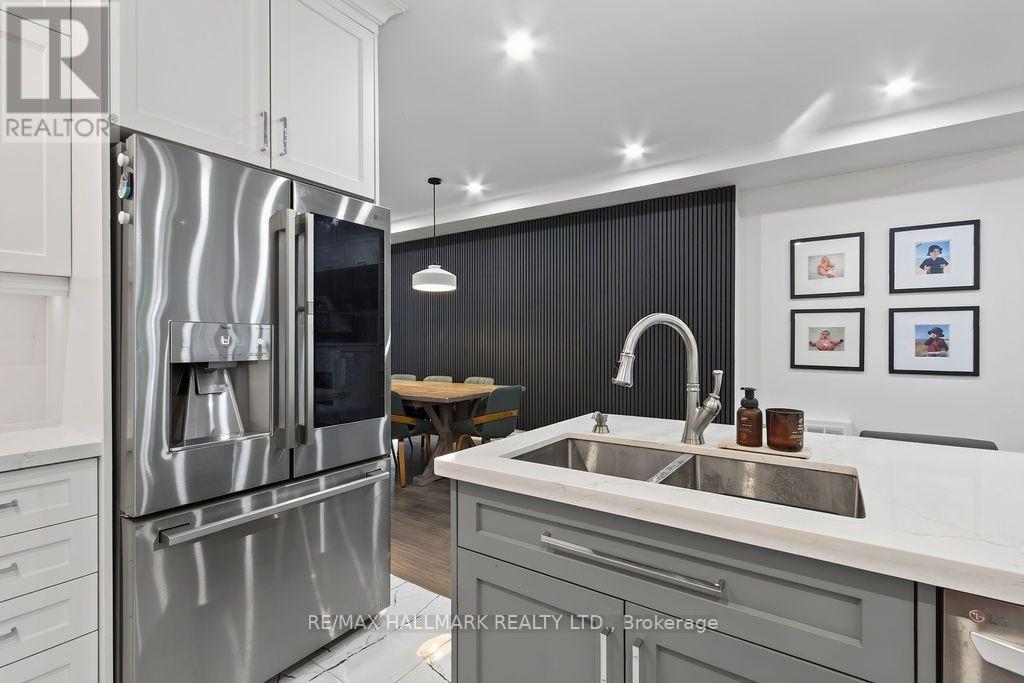 281 Warden Avenue, Toronto, ON photo 16