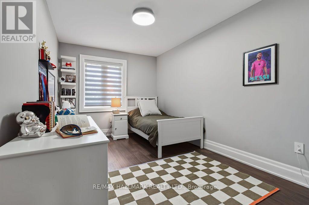281 Warden Avenue, Toronto, ON photo 32