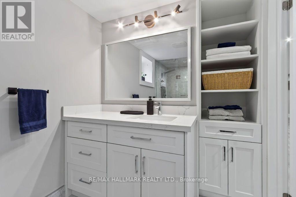 281 Warden Avenue, Toronto, ON photo 46