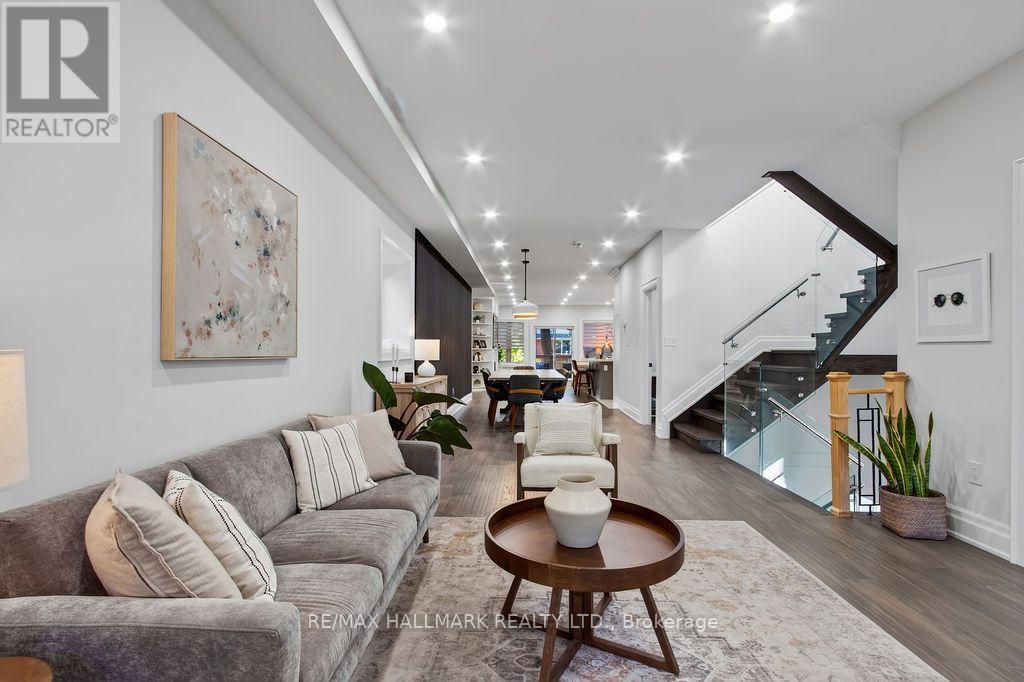281 WARDEN AVENUE - 7