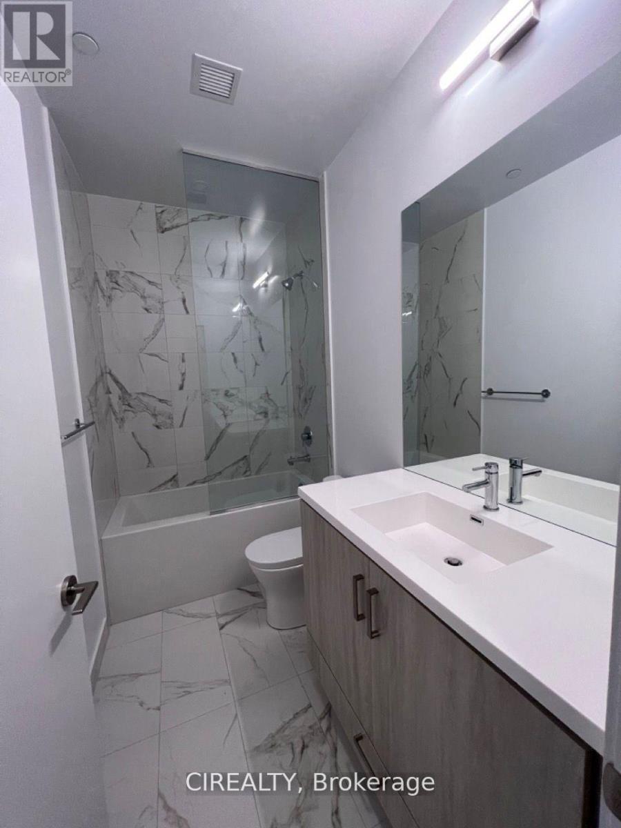210 - 38 HONEYCRISP CRESCENT, Vaughan (Vaughan Corporate Centre) — photo 11