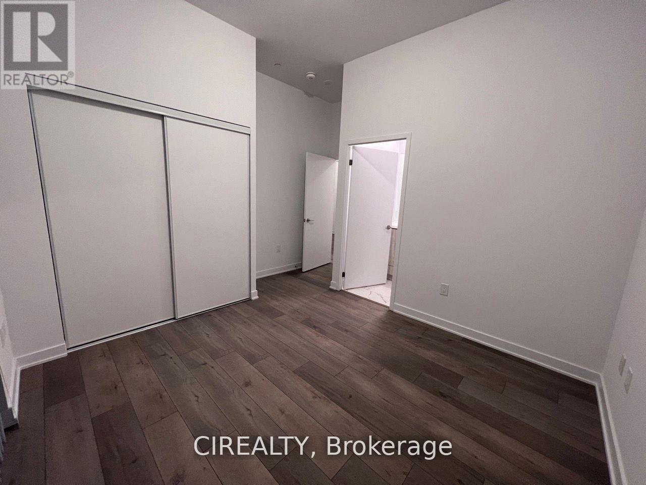210 - 38 HONEYCRISP CRESCENT, Vaughan (Vaughan Corporate Centre) — photo 6