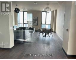 210 - 38 Honeycrisp Crescent, Vaughan, ON L4K0M8 Photo 14