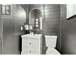 Bathroom - 46 Honey Crescent, Barrie, ON L4N0V3 Photo 17