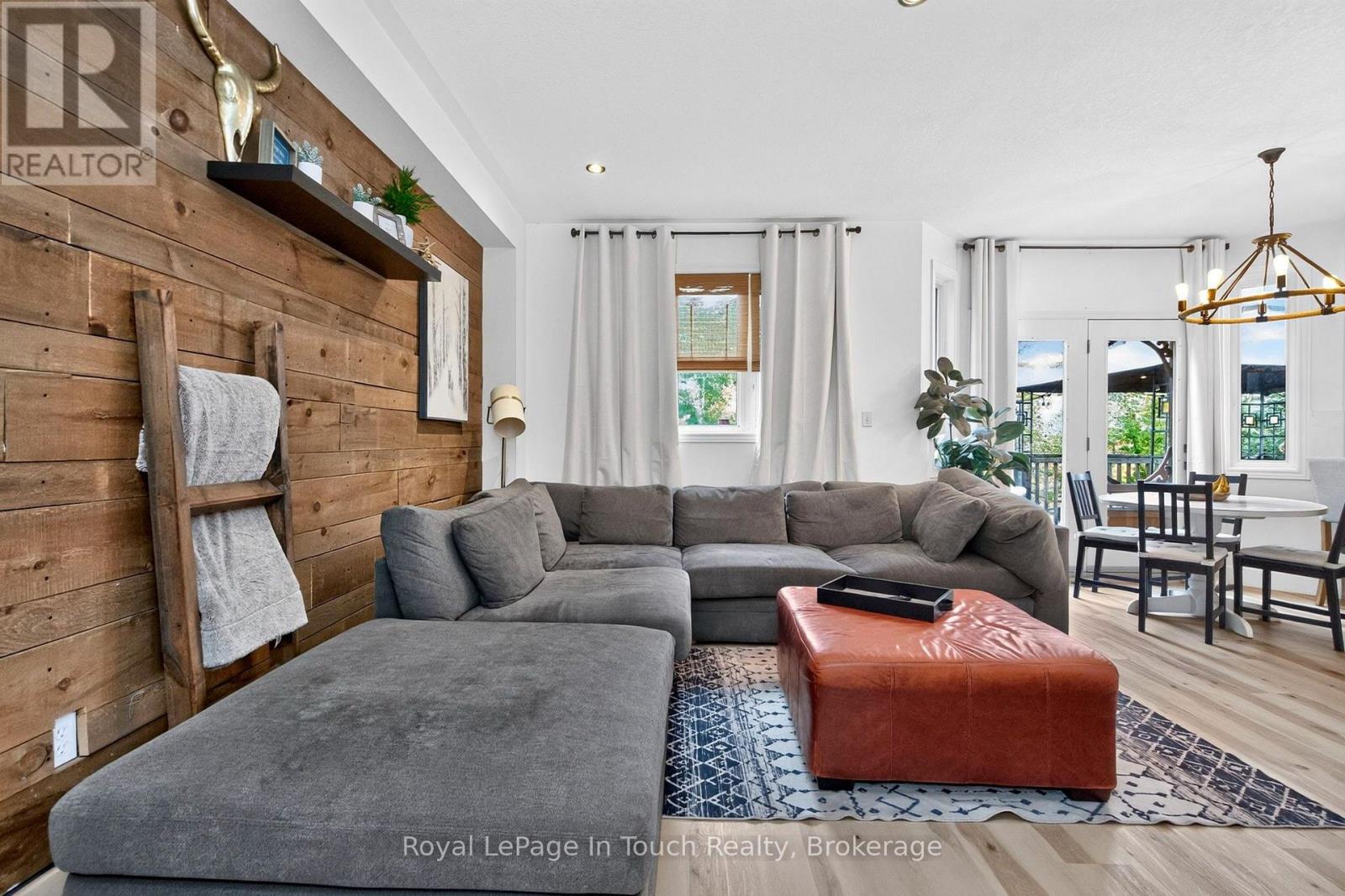682 DOMINION AVENUE - Image 15