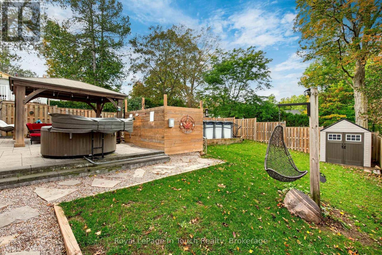 682 DOMINION AVENUE - Image 36