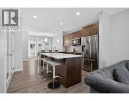 226 148 Avenue NW - photo 5