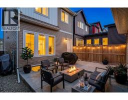 226 148 Avenue NW - photo 1