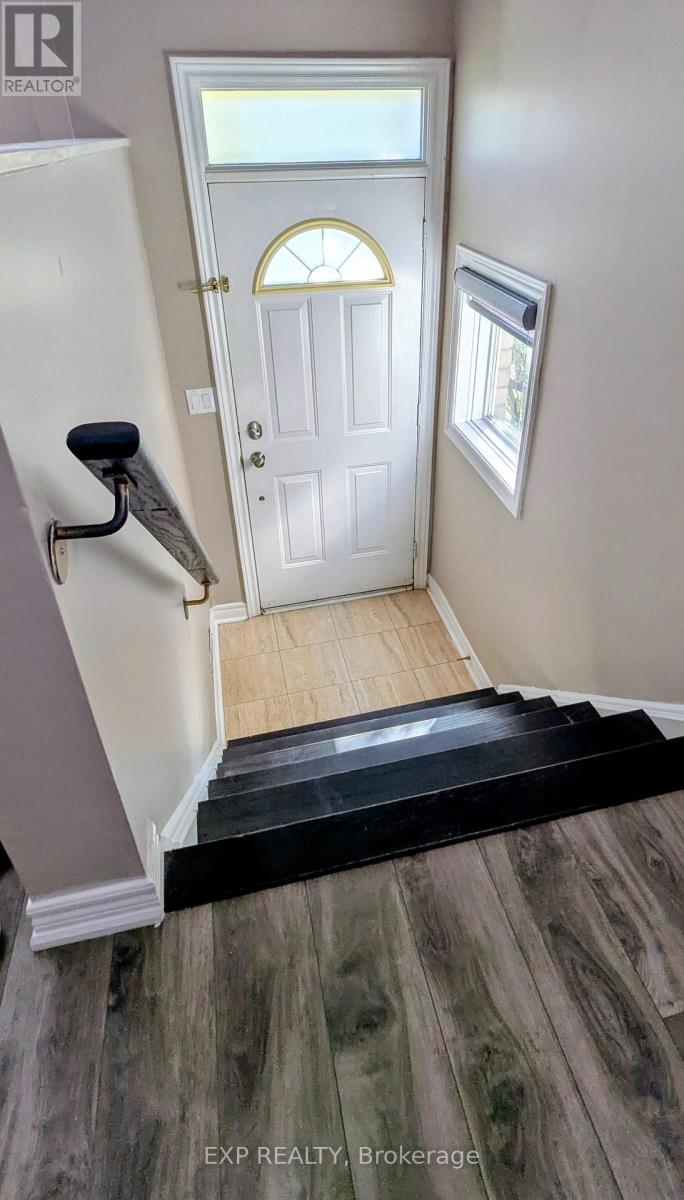 136 GALLERIA PKWY, Markham (Commerce Valley) — photo 2