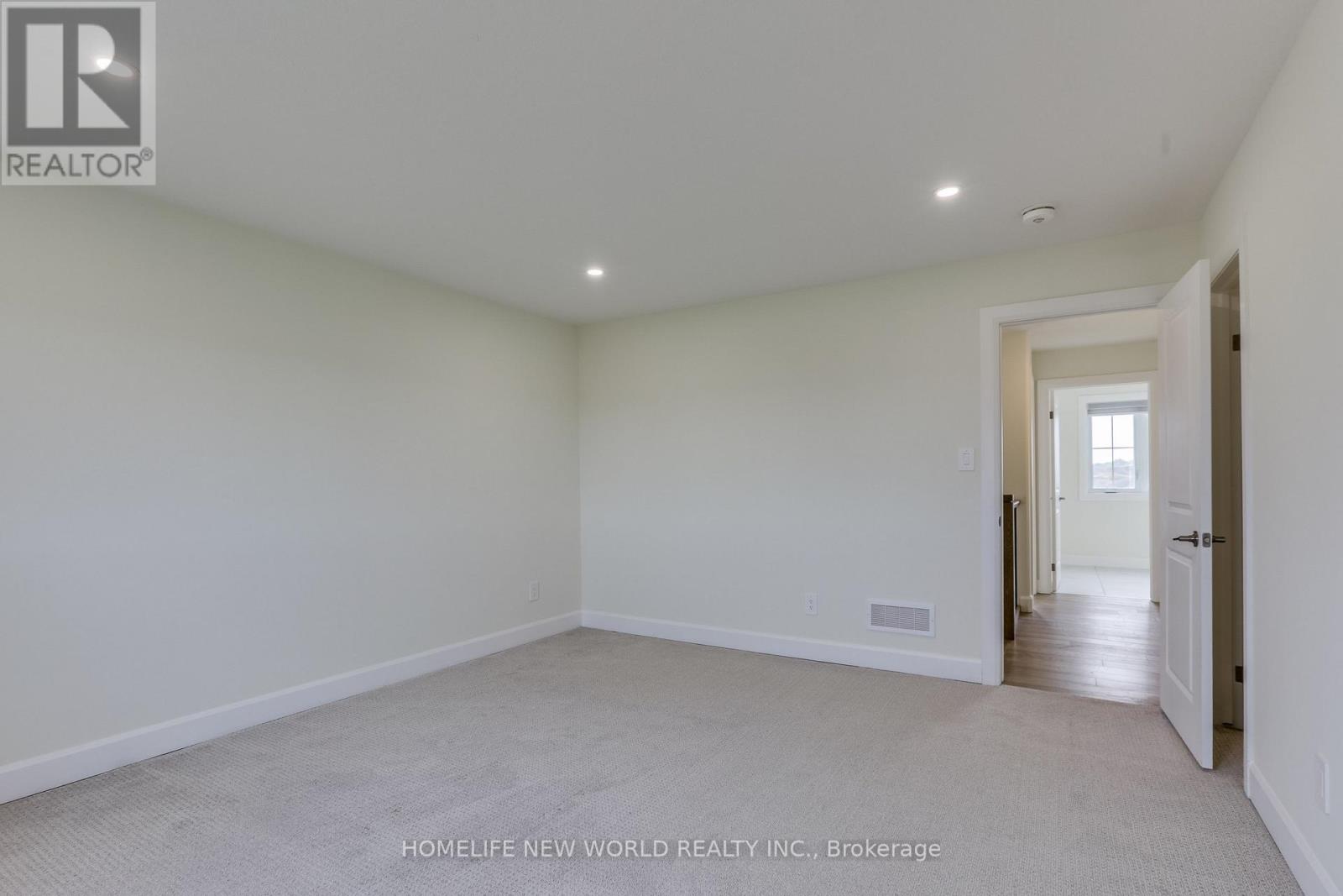 70 Optimist Drive, Southwold, ON photo 23