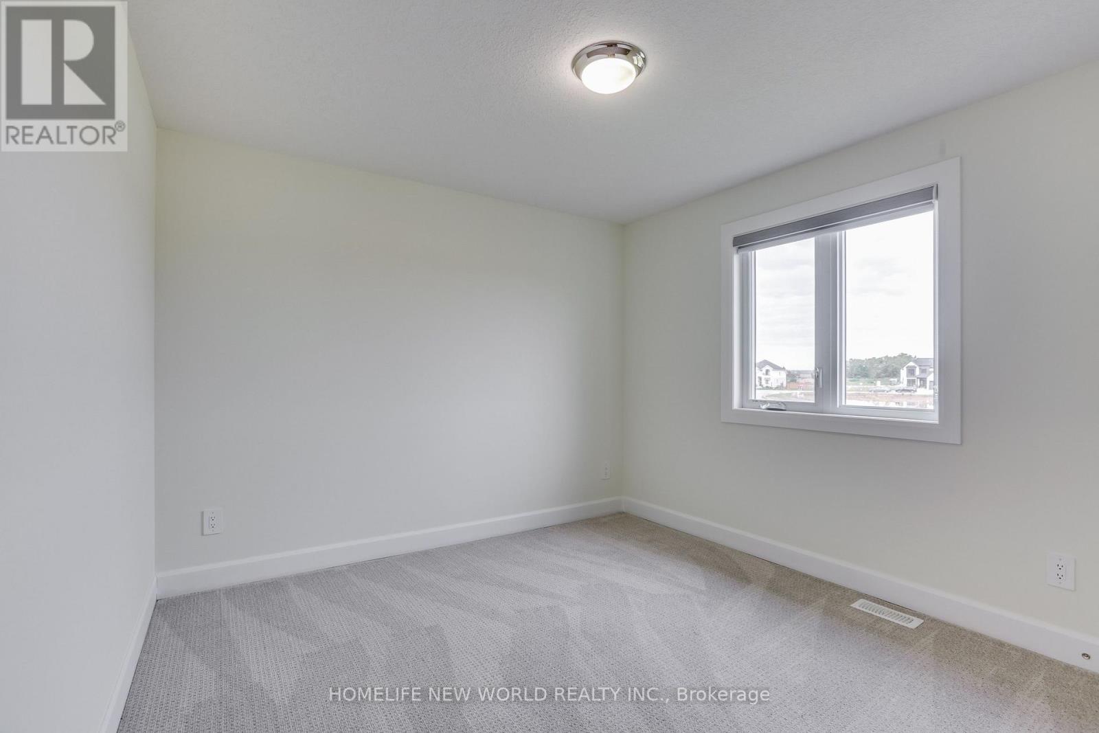 70 Optimist Drive, Southwold, ON photo 27