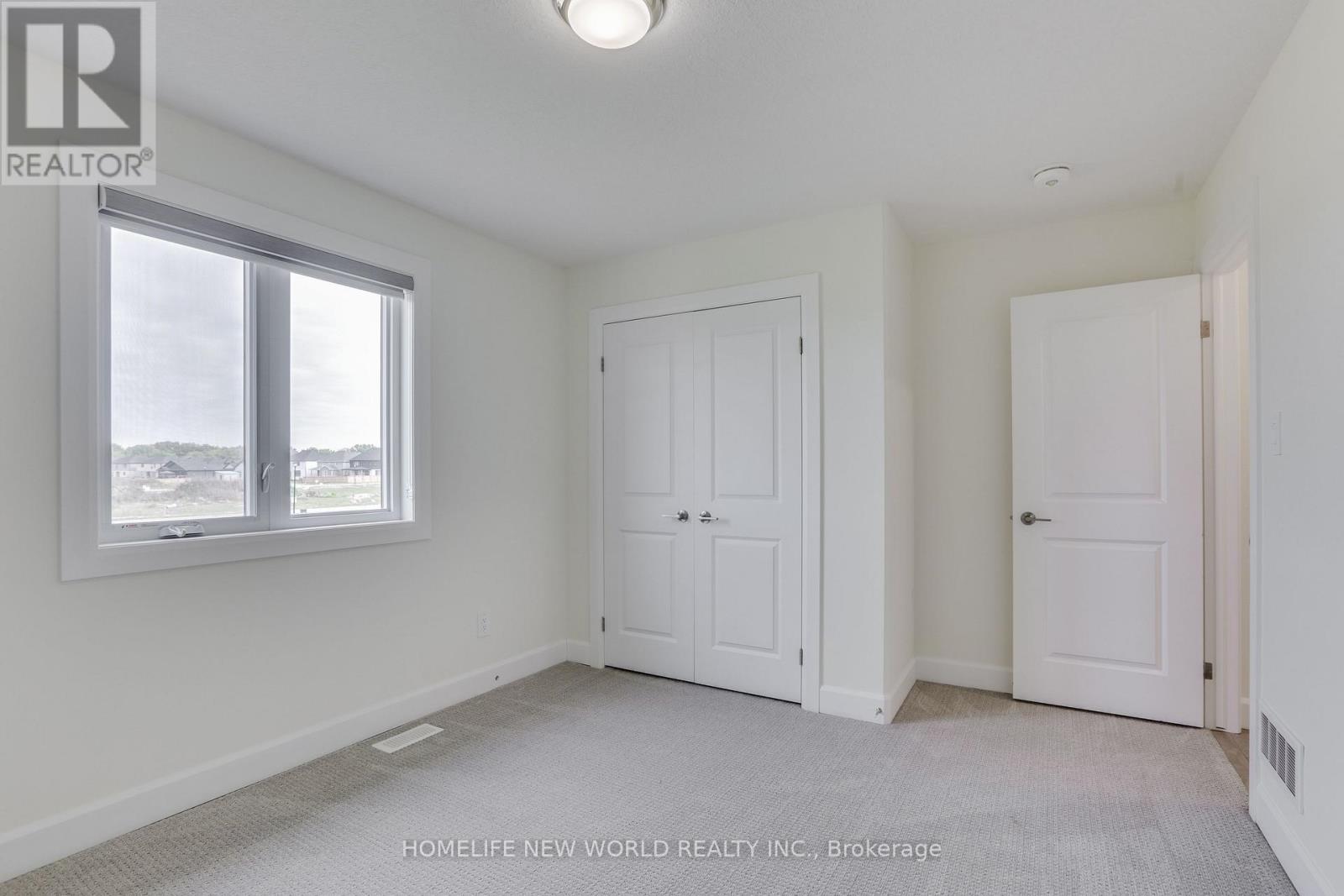 70 Optimist Drive, Southwold, ON photo 28