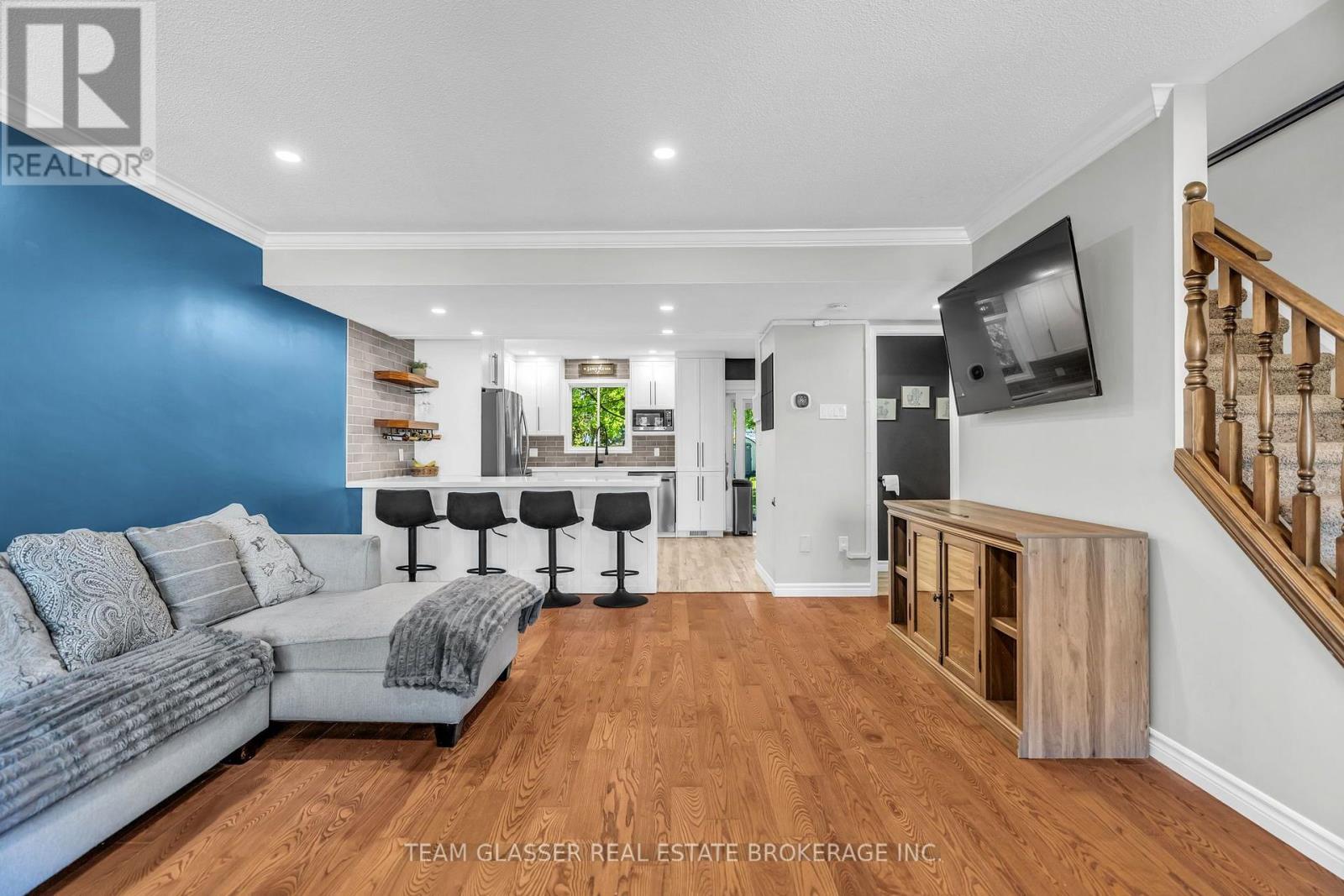 26 Daybreak Drive — photo 15