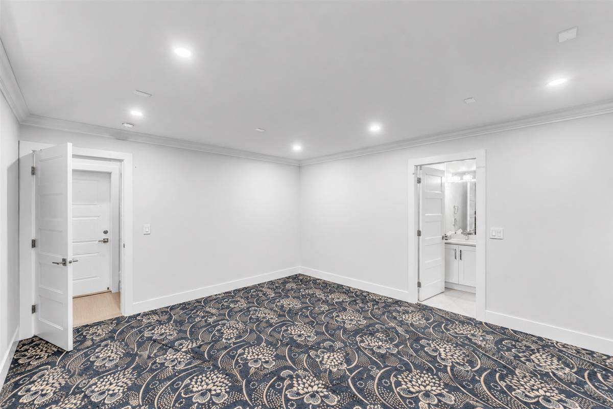 16520 20A AVENUE, Surrey
