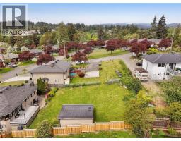 1079 Gosper Cres, Esquimalt, BC V9A4J2 Photo 12