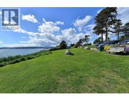 1079 Gosper Cres, Esquimalt, BC V9A4J2 Photo 23