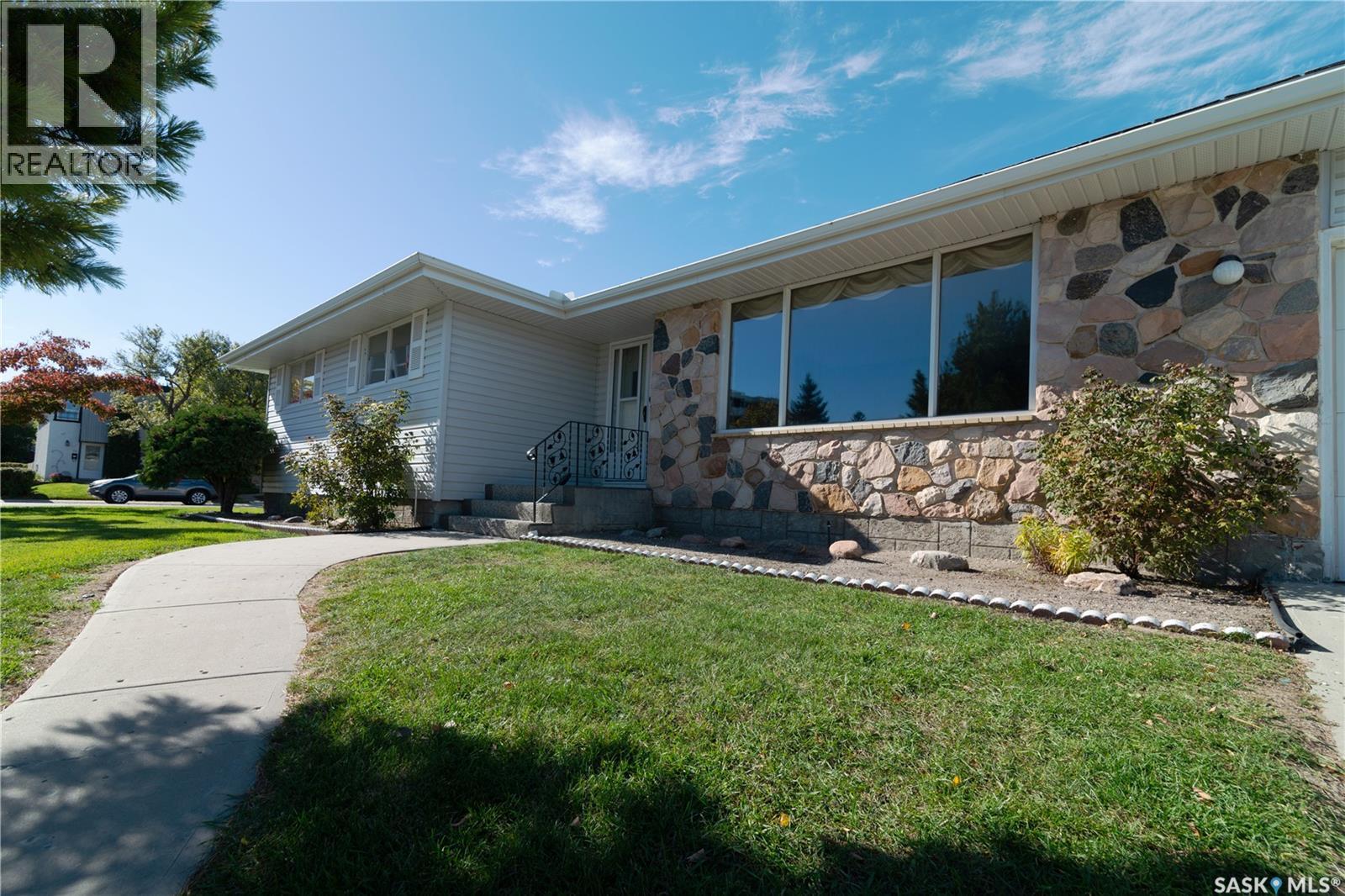 5 Wheaton CRESCENT, Regina