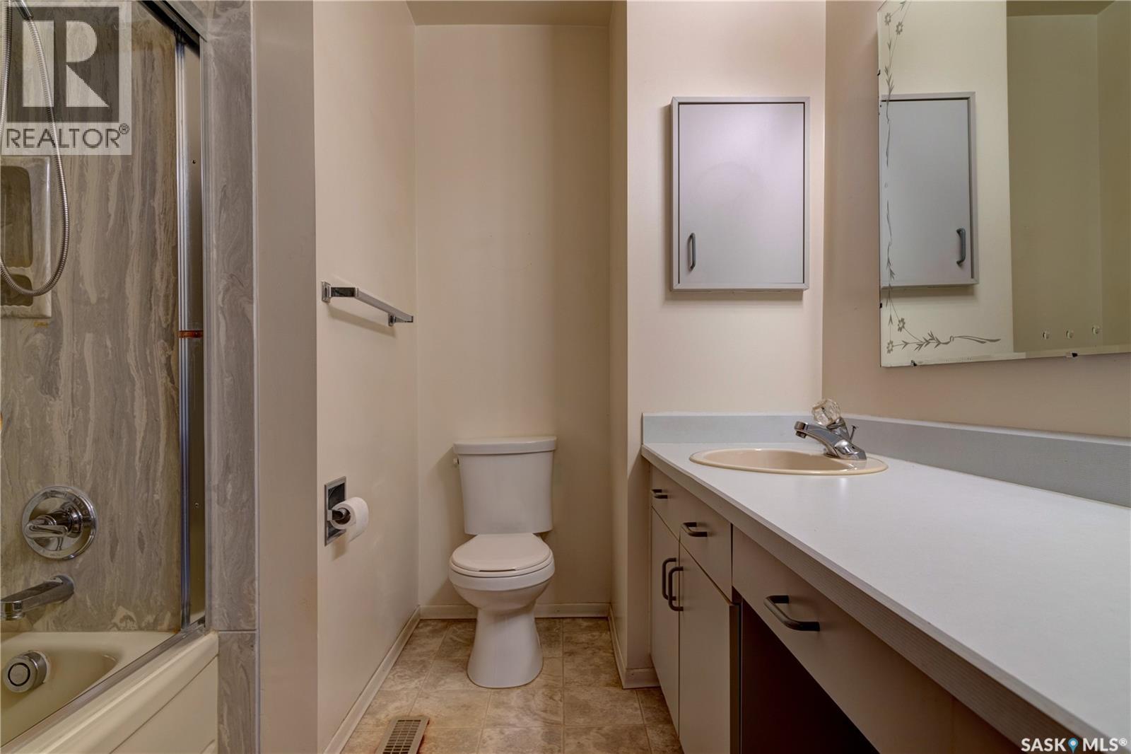 5 Wheaton CRESCENT, Regina — photo 26