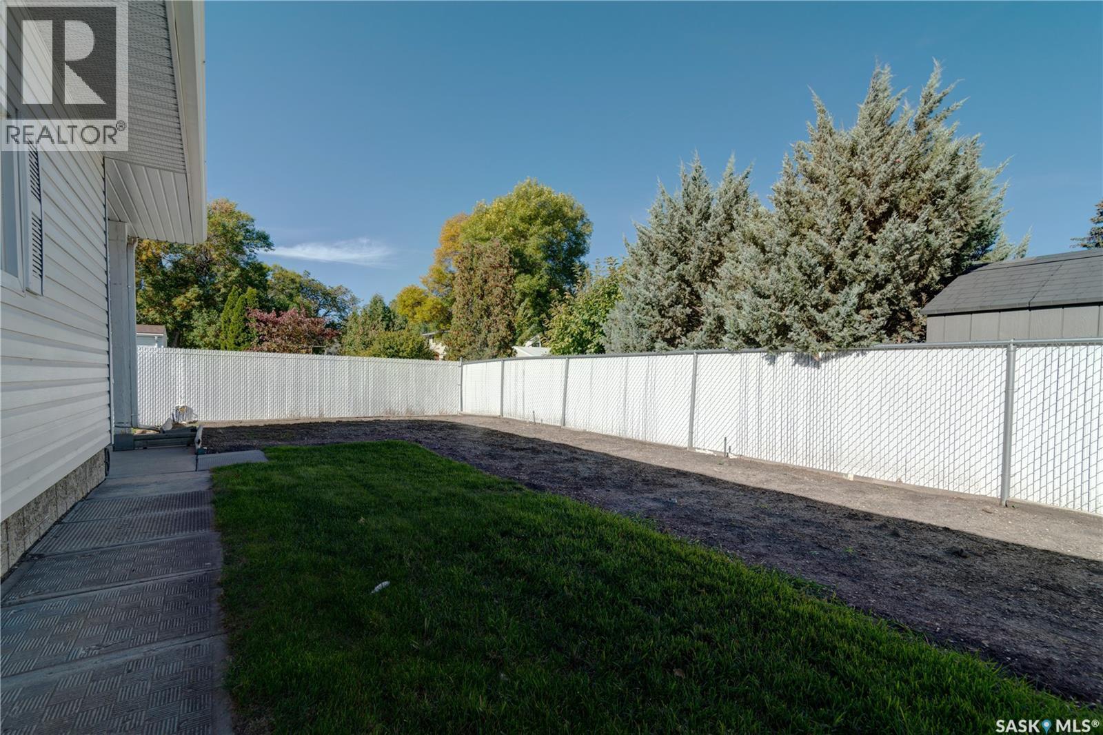 5 Wheaton CRESCENT - 45