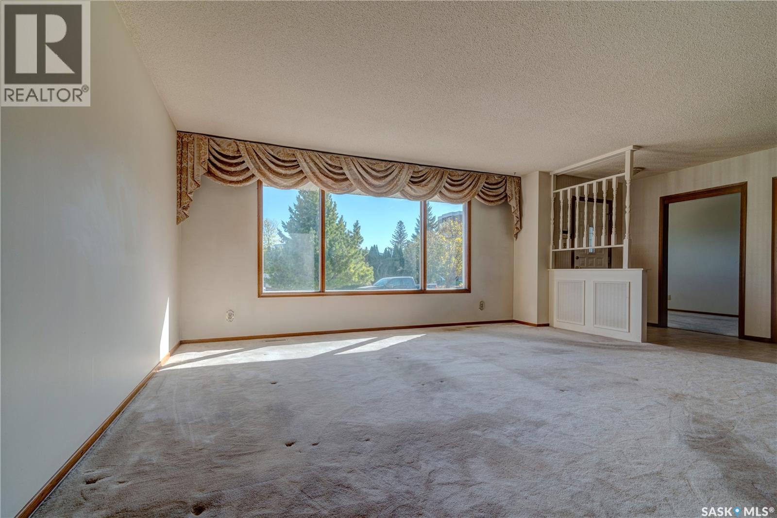 5 Wheaton CRESCENT - 6