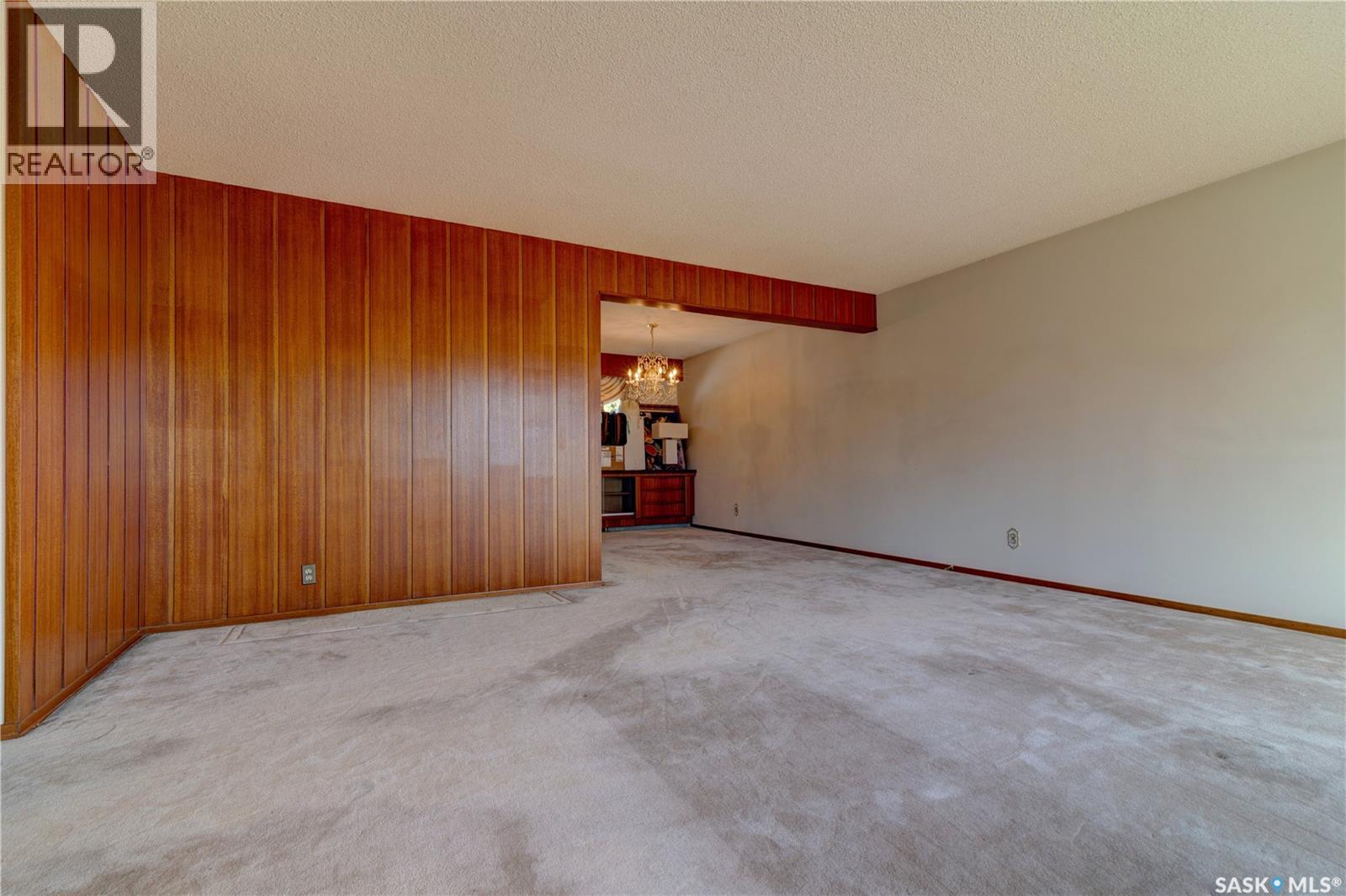 5 Wheaton CRESCENT, Regina — photo 8