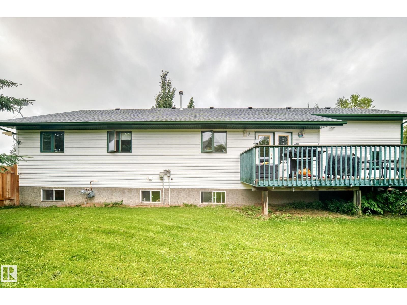 4809 51 ST - 53