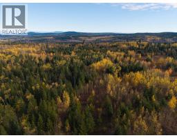 25 Cariboo 97 Highway, 100 Mile House, BC V0K2E1 Photo 9