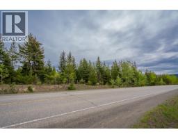 25 Cariboo 97 Highway, 100 Mile House, BC V0K2E1 Photo 15