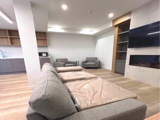 102 13760 75A AVENUE, Surrey