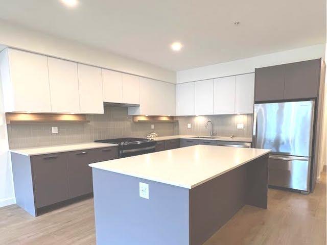 102 13760 75A AVENUE, Surrey