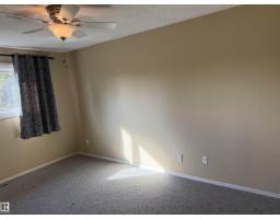 9561a 180a St Nw, Edmonton, AB T5T2Z4 Photo 7
