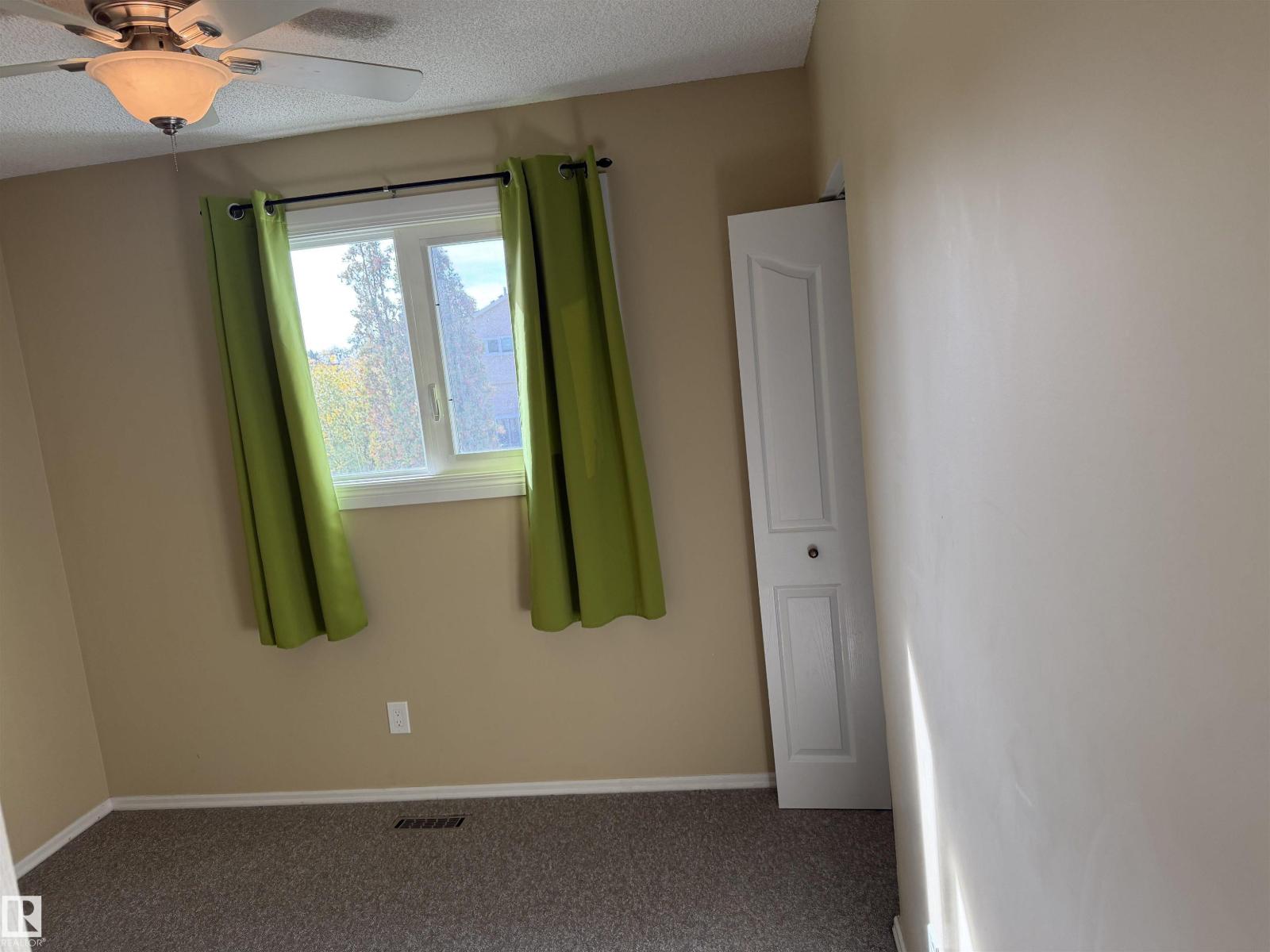 9561A 180A ST NW - 9