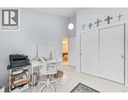 70 Brae Glen Lane SW - photo 29