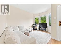 1012 1 Avenue NW - photo 5