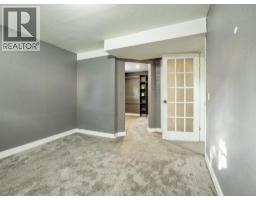309 26 Street S - photo 33