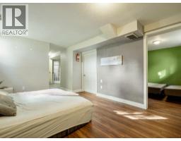 309 26 Street S - photo 38