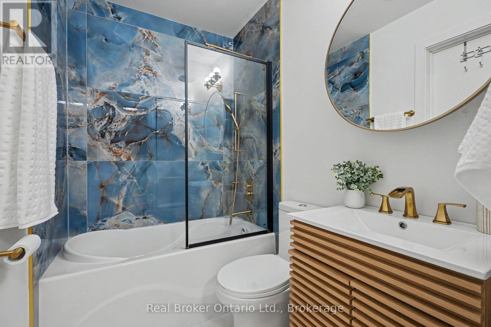 #54 5475 LAKESHORE UNIT ROAD - Image 21