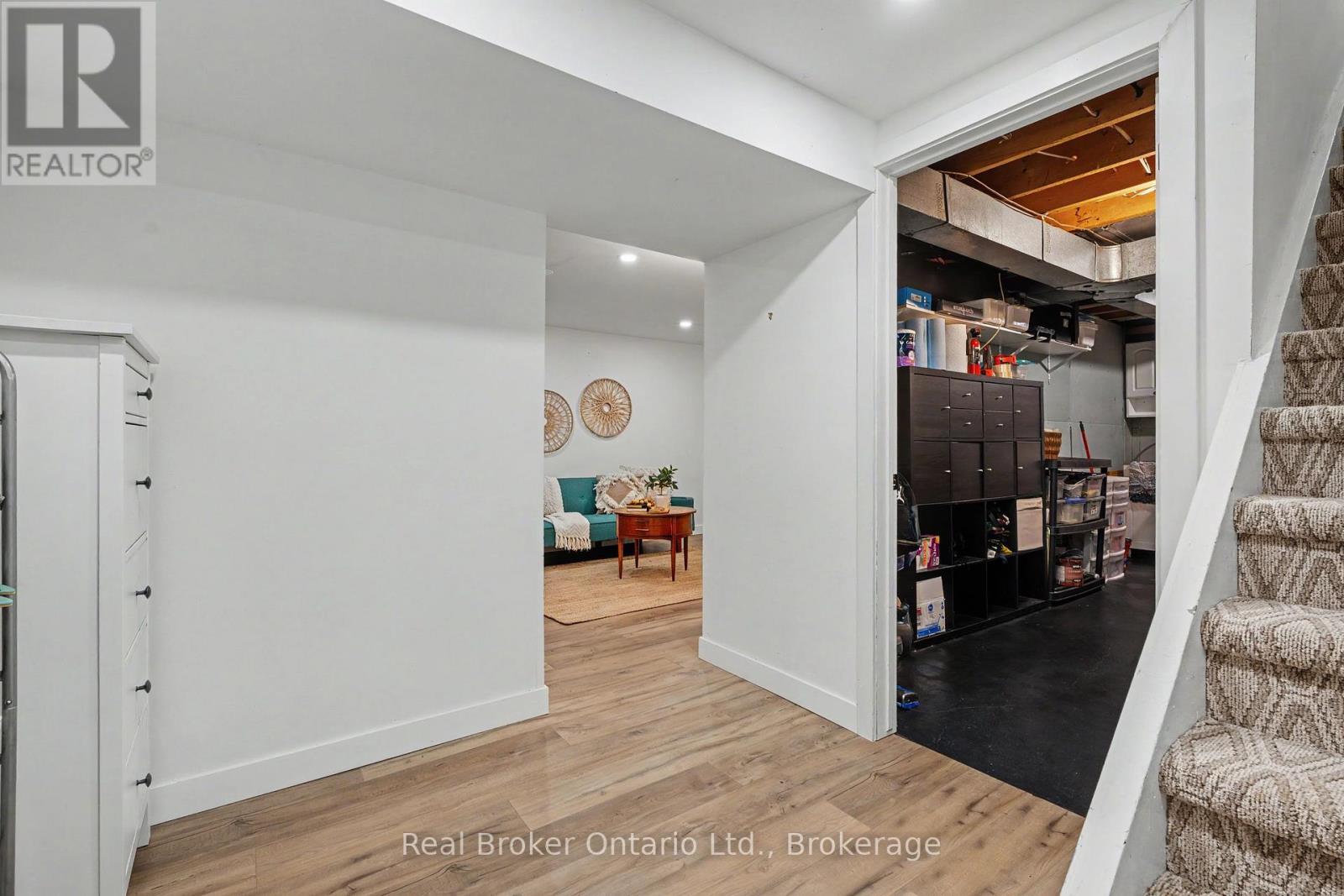 #54 5475 LAKESHORE UNIT ROAD - Image 23