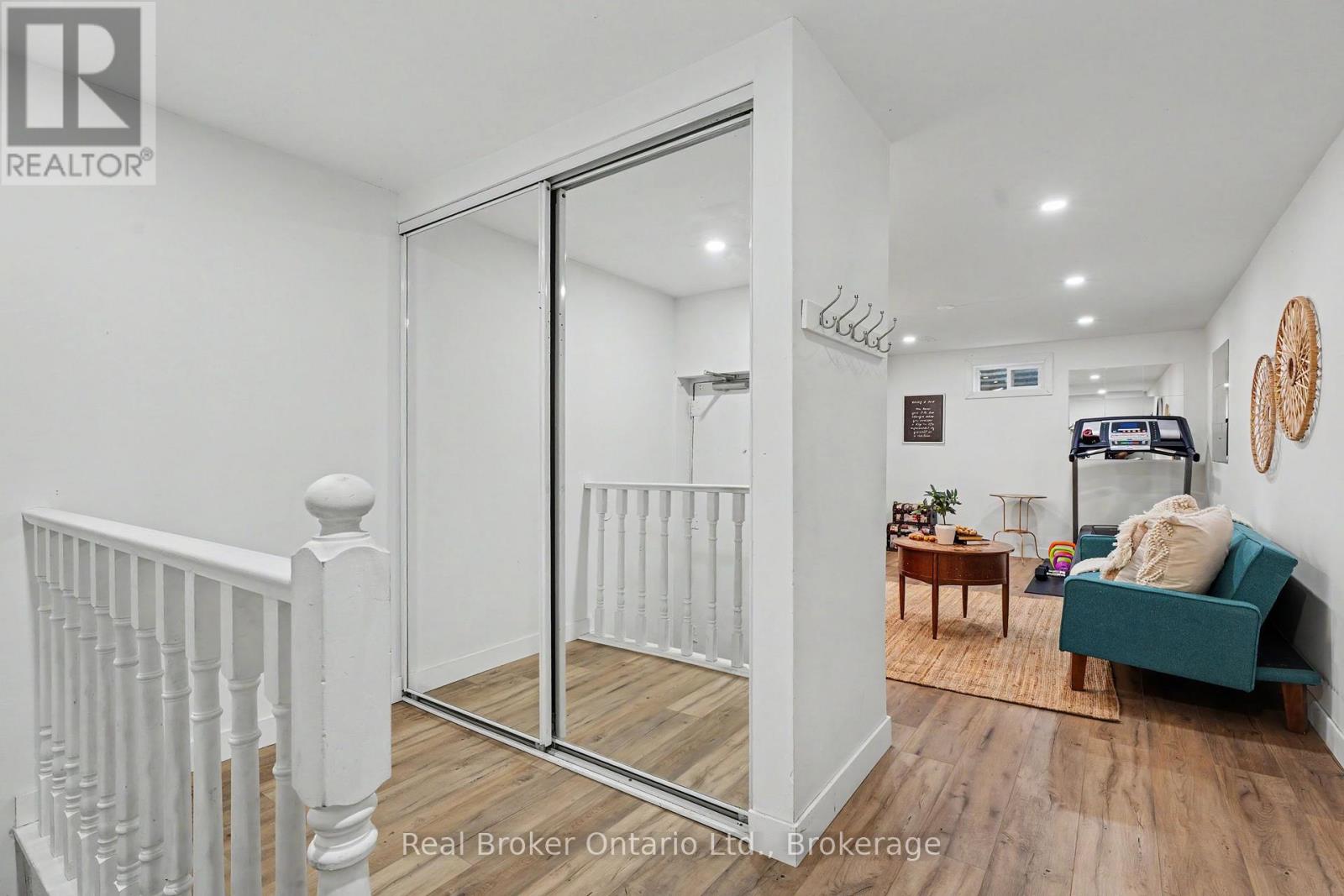 #54 5475 LAKESHORE UNIT ROAD - Image 28