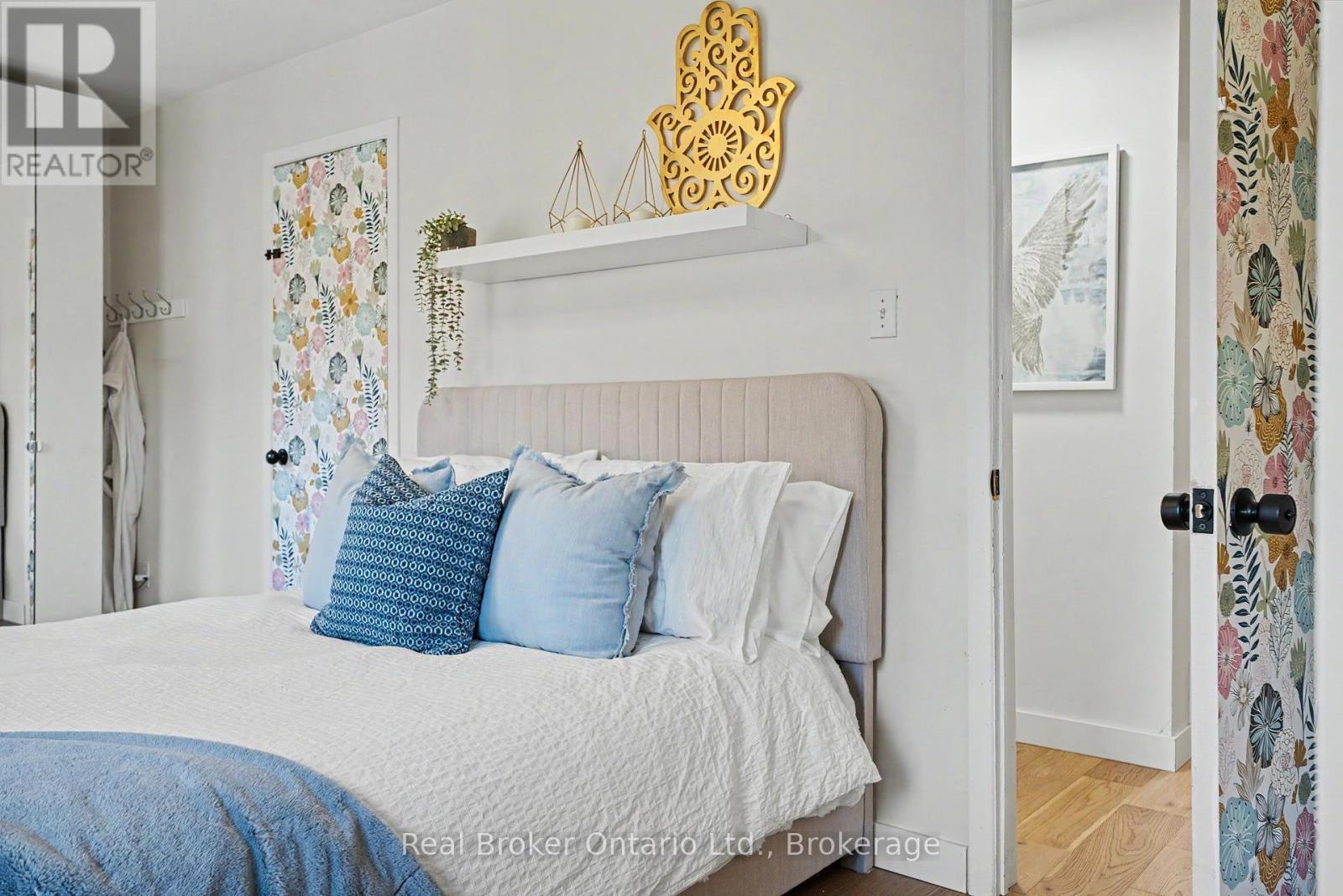 #54 5475 LAKESHORE UNIT ROAD - Image 36