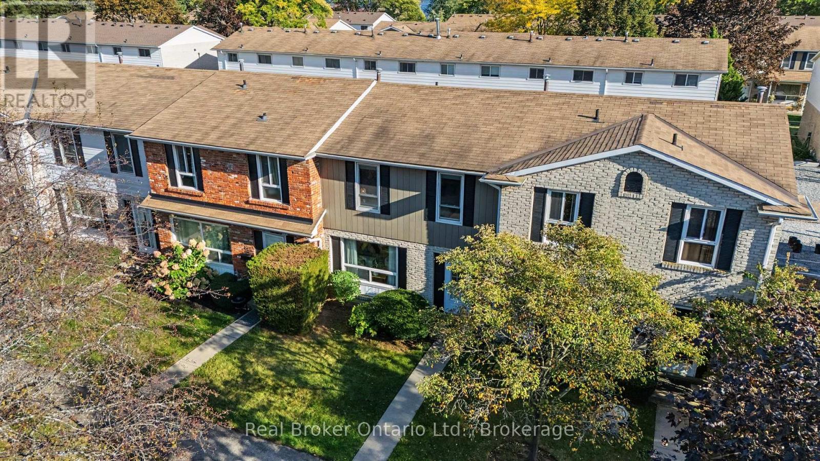 #54 5475 LAKESHORE UNIT ROAD - Image 39
