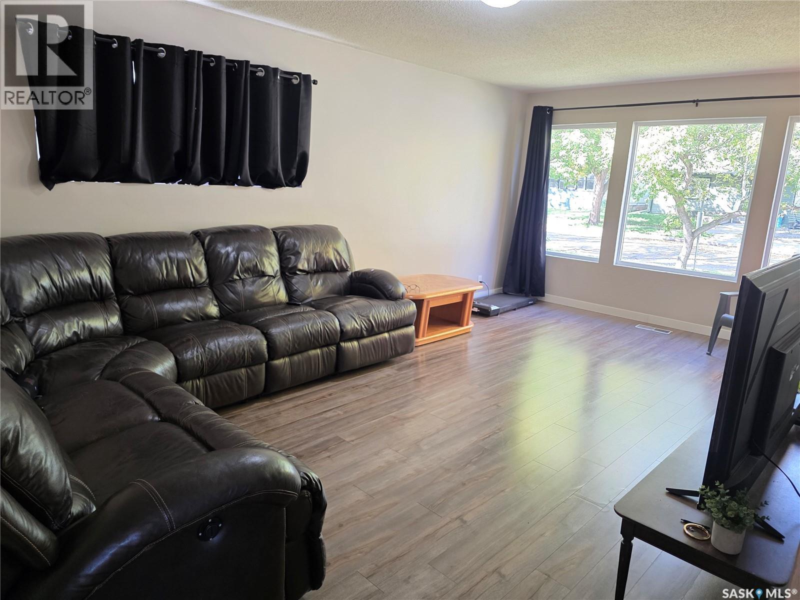 110 Lincoln STREET - 6