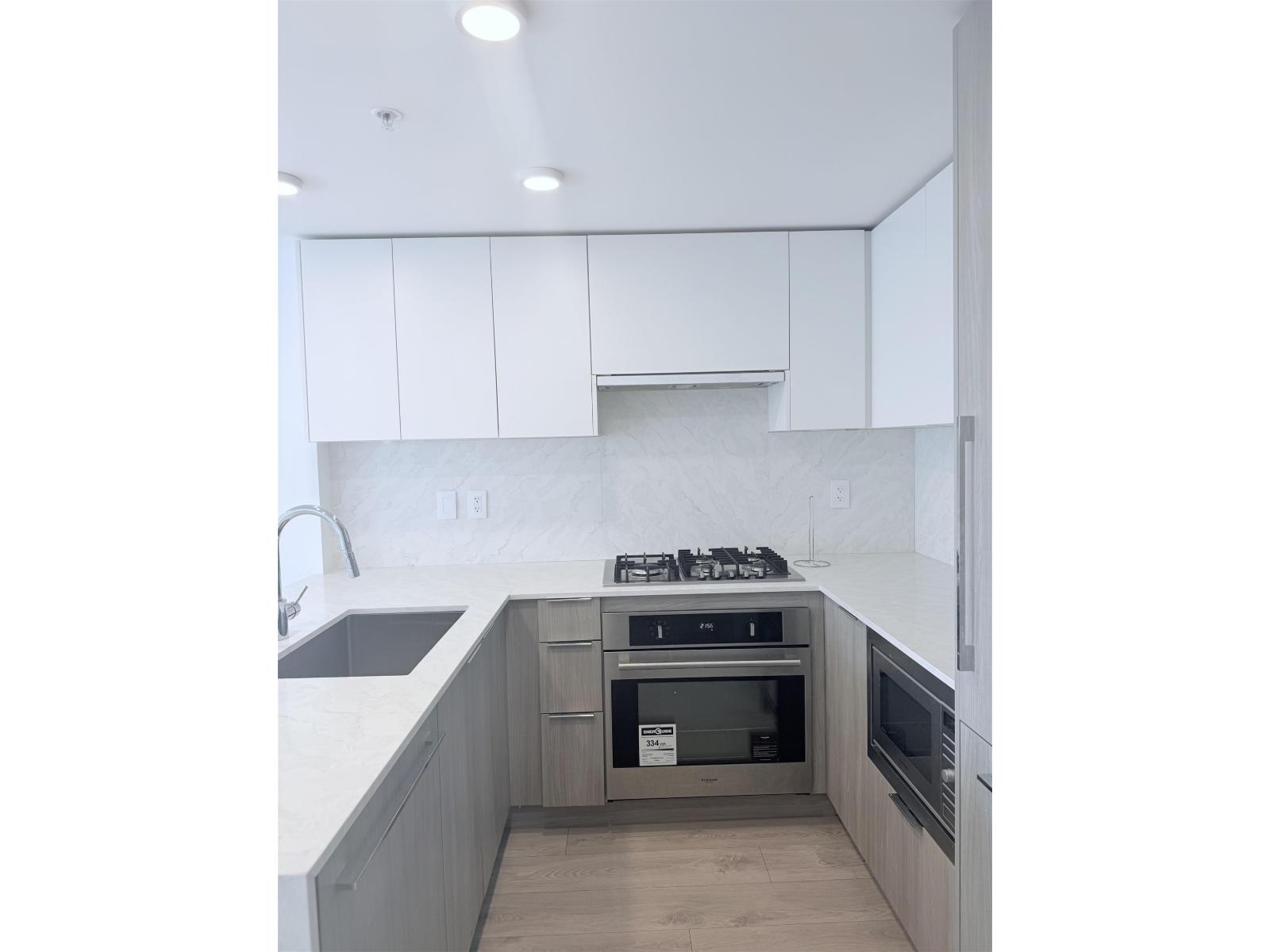 2 Bed, 2 Bath House for Rent in Surrey – 1303 10333 133 ST., Surrey – MLS# R3173699 - Image 4