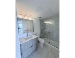 1303 10333 133 St., Surrey, BC V3T0V1 Photo 10