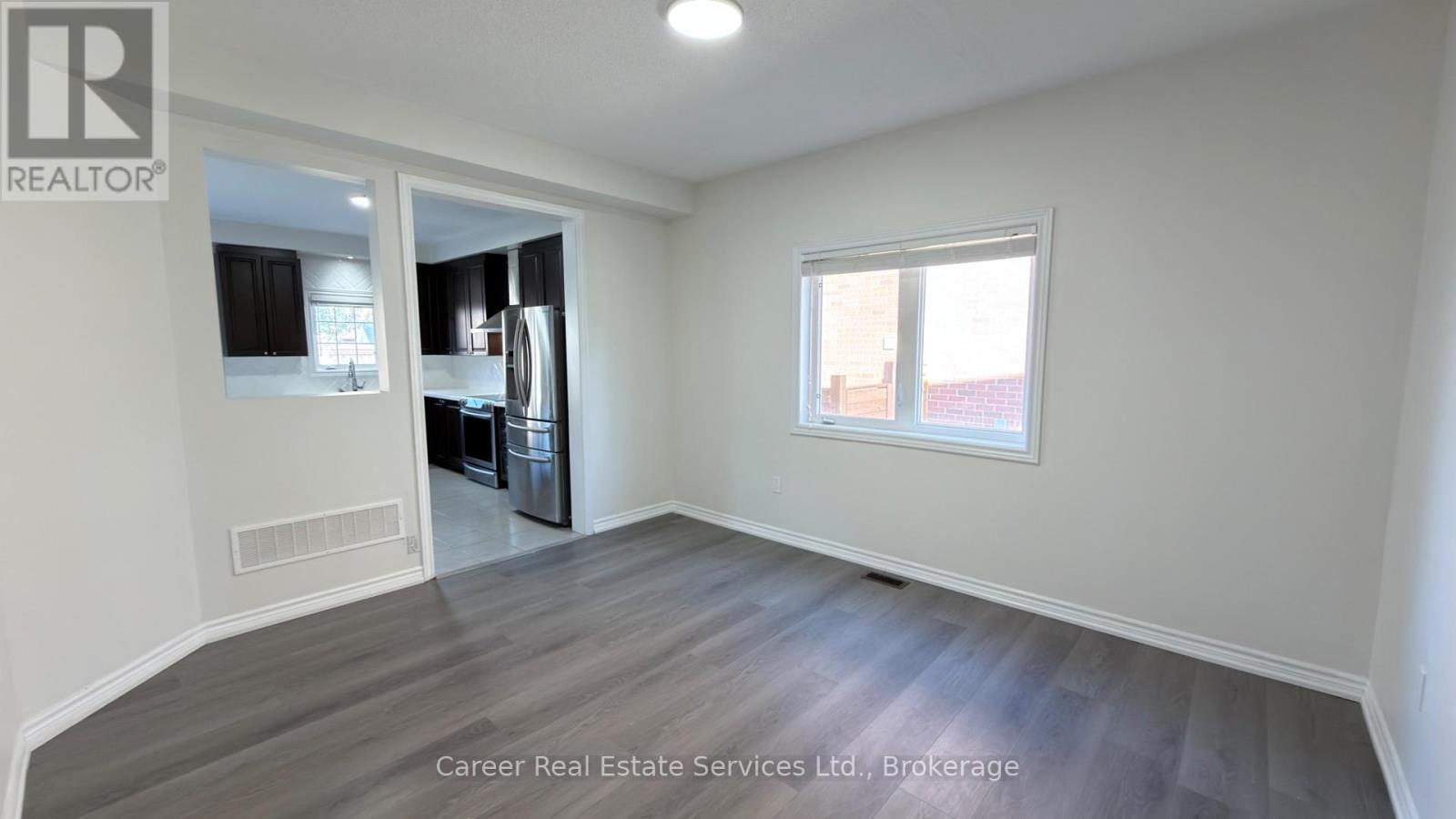 10 CAMPVIEW STREET - 13