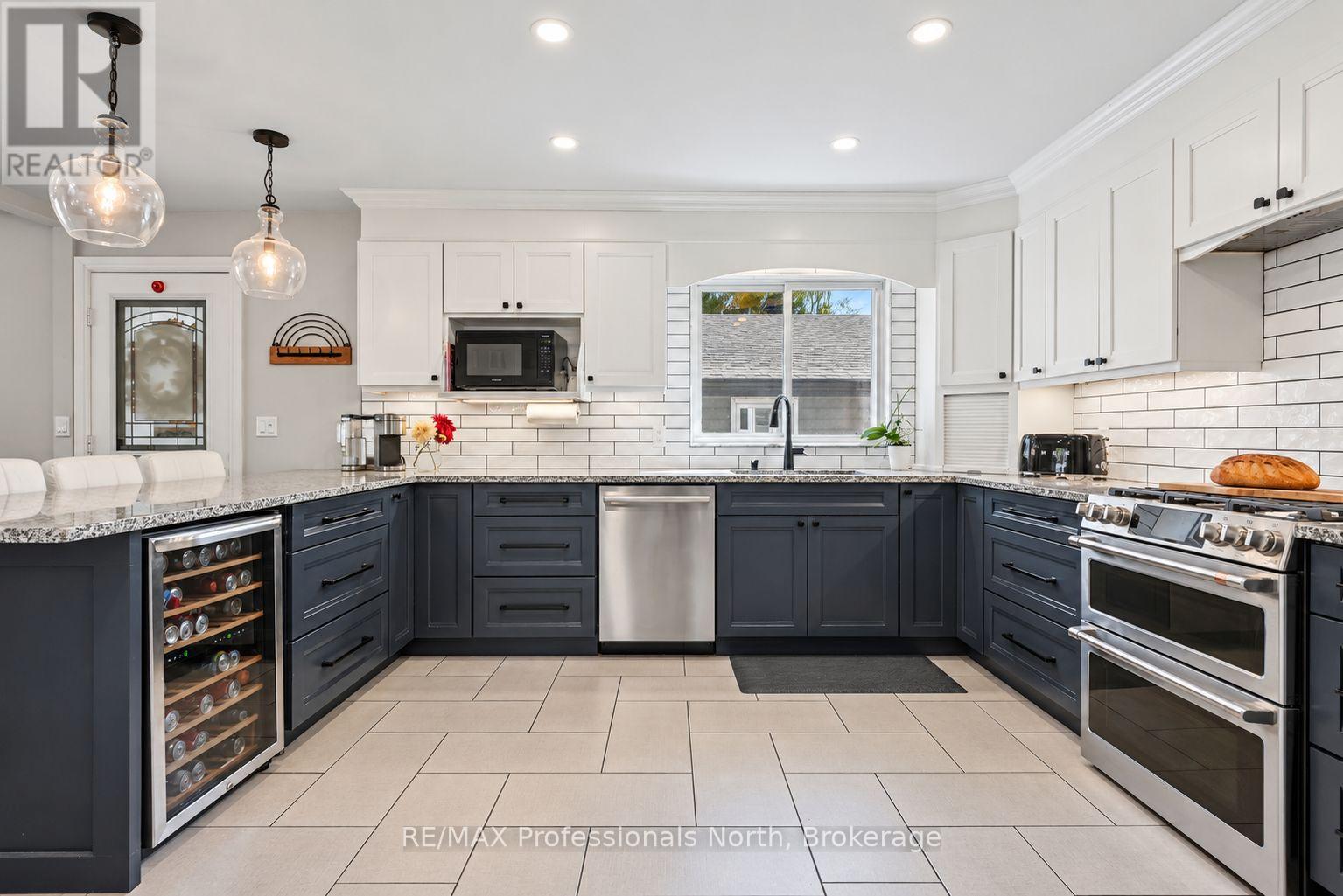 101 MEADOW HEIGHTS DRIVE - Image 11